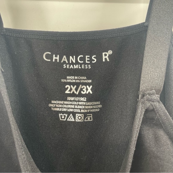 Chances R Seamless Shape Wear Black Cami Tank Top - Picture 6 of 7